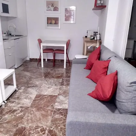 Loft Apartment *